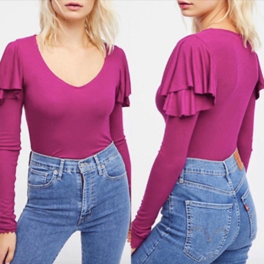 FREE PEOPLE / On Rewind Ruffle Lettuce Edge blouse